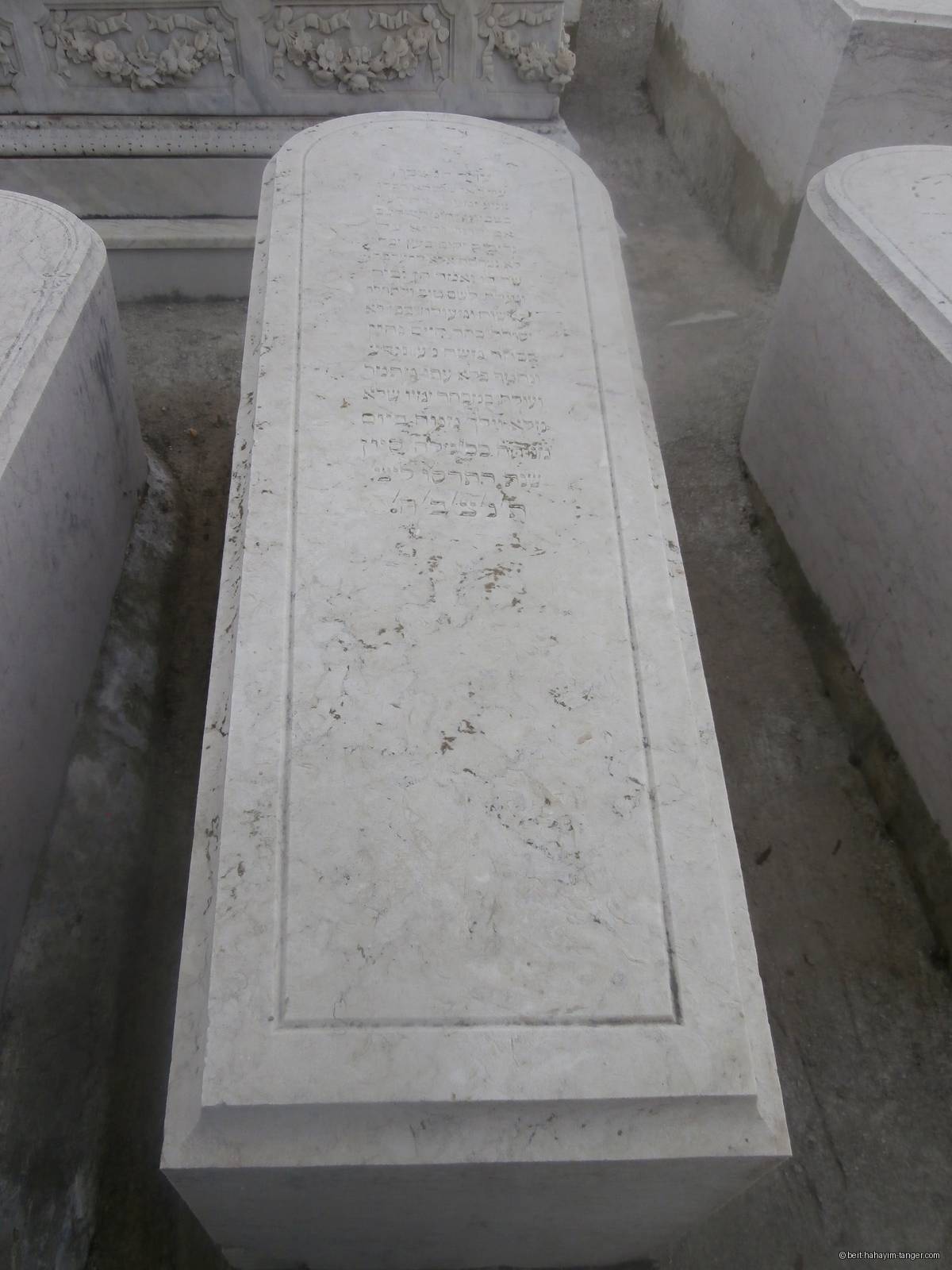 Pierre tombale