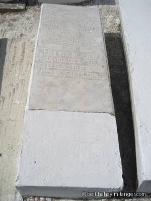 Pierre tombale