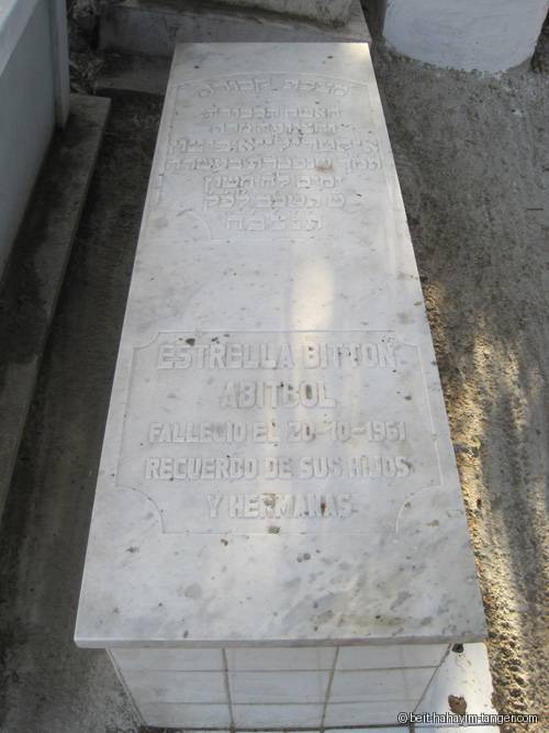 Pierre tombale