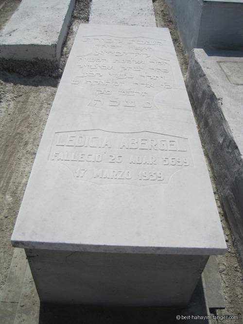 Pierre tombale