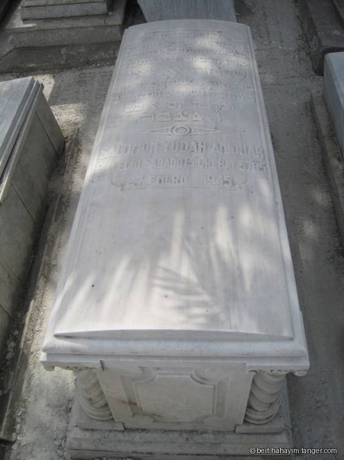 Pierre tombale