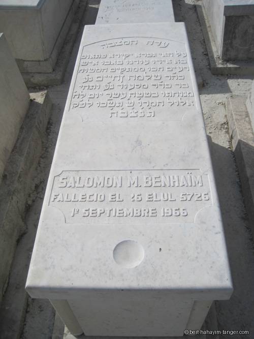 Pierre tombale