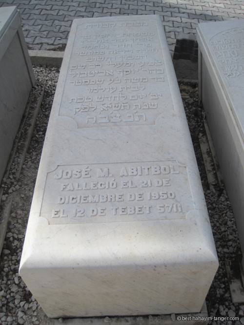 Pierre tombale