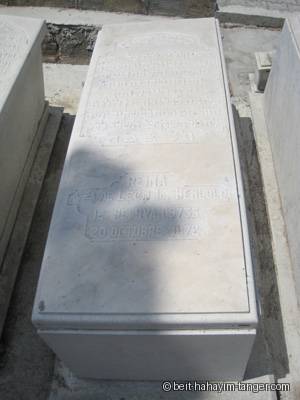 Pierre tombale