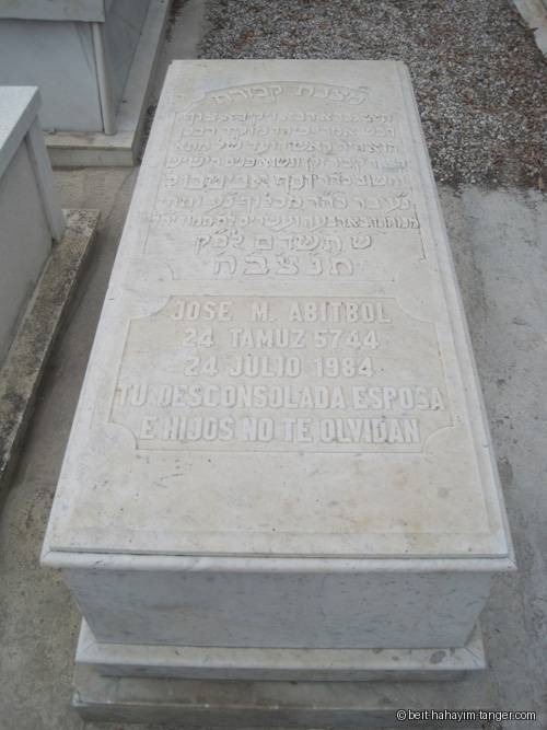 Pierre tombale