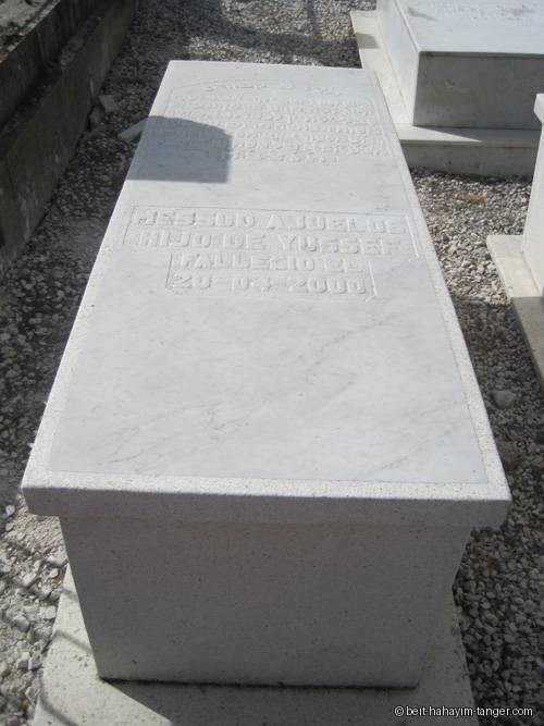 Pierre tombale