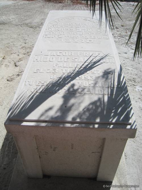 Pierre tombale