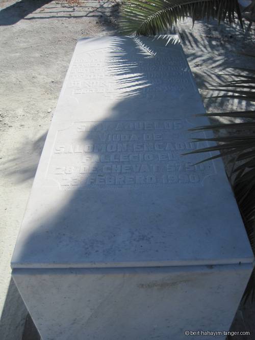 Pierre tombale