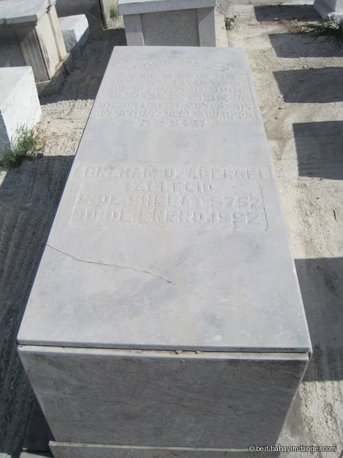 Pierre tombale