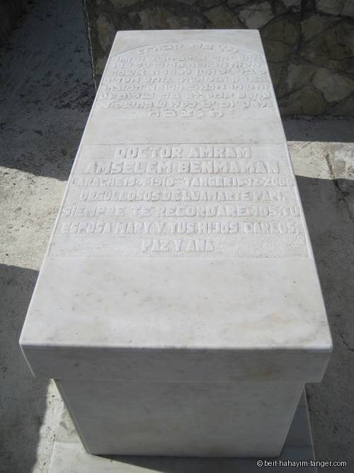 Pierre tombale