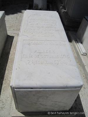 Pierre tombale