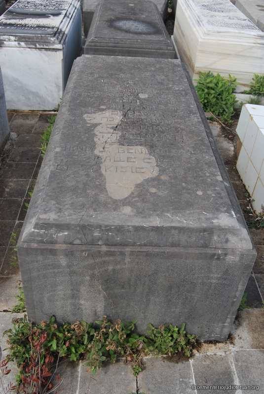Pierre tombale