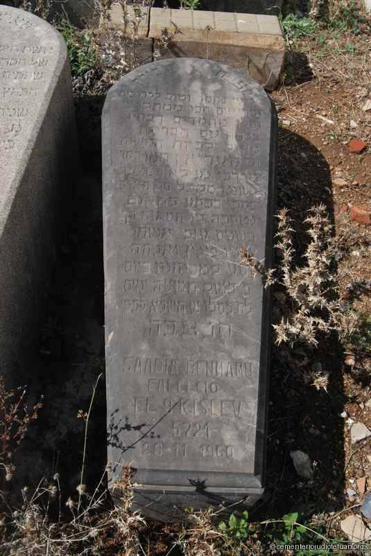 Pierre tombale