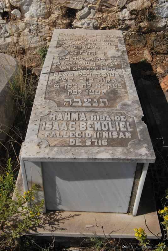 Pierre tombale