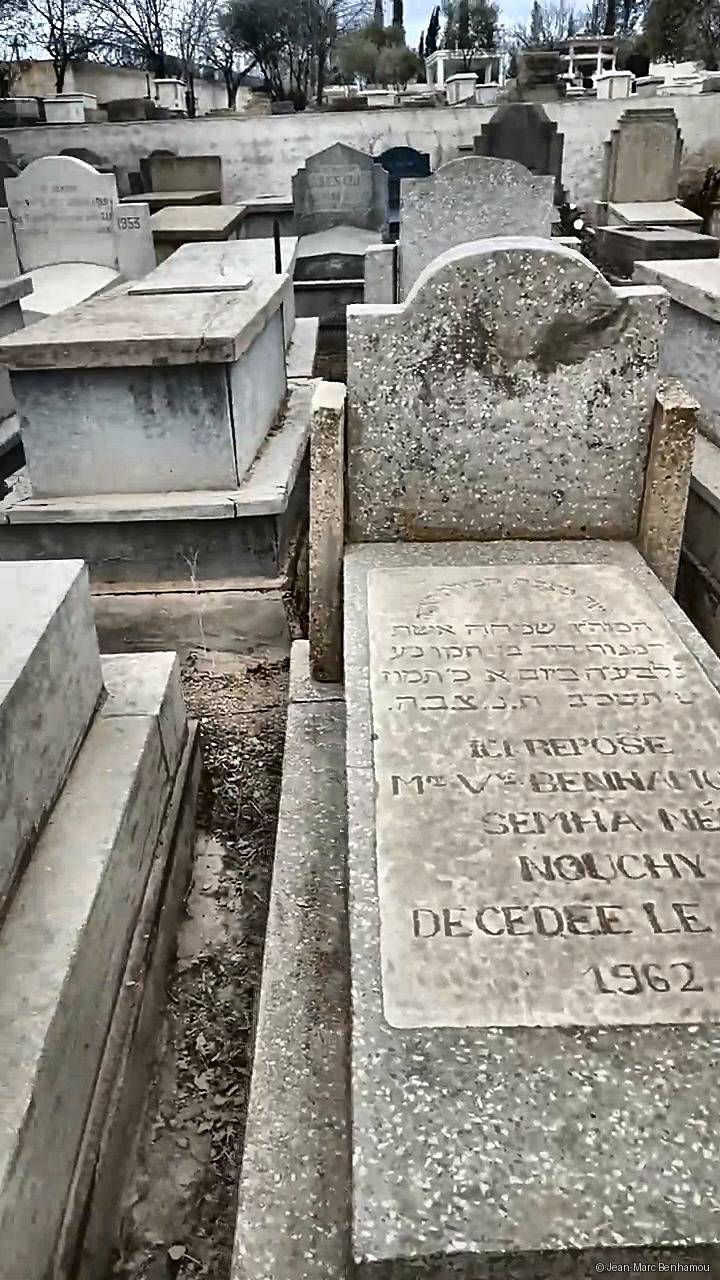 Pierre tombale