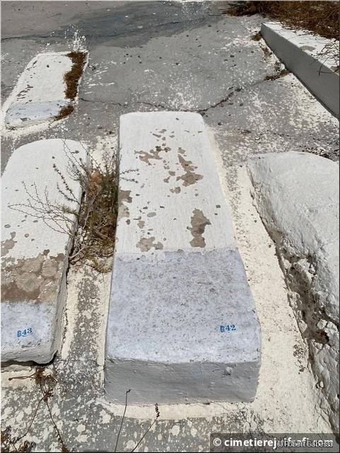 Tombe sans nom