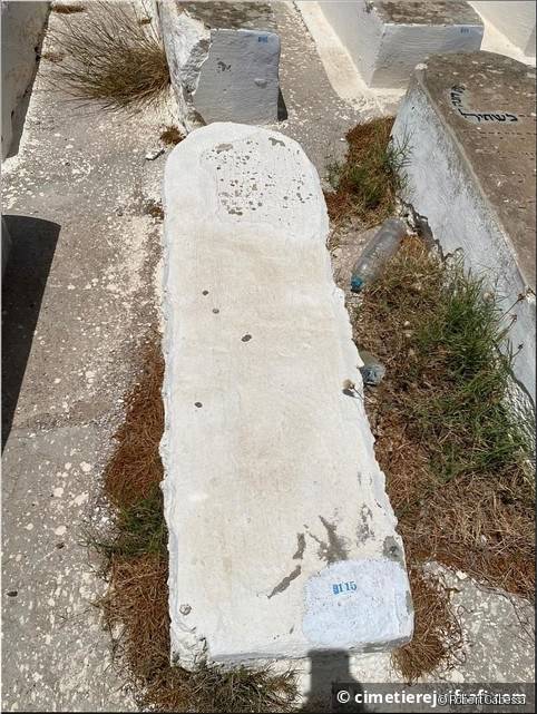 Tombe sans nom