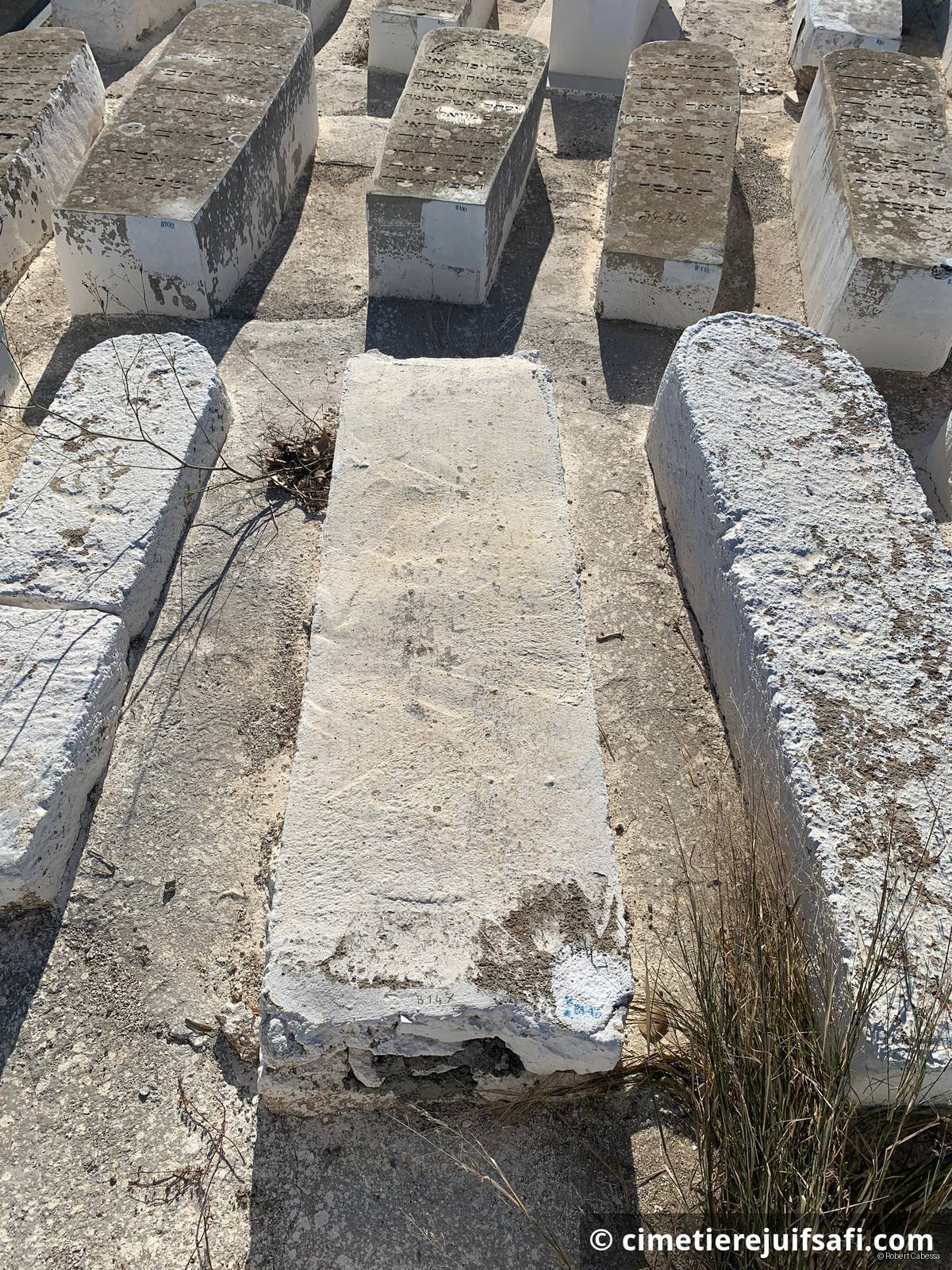Tombe sans nom