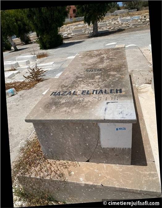 Pierre tombale