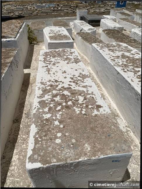 Tombe sans nom