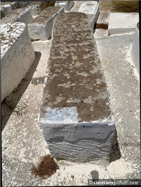 Tombe sans nom