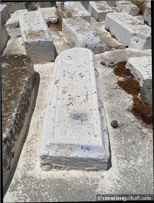 Tombe sans nom
