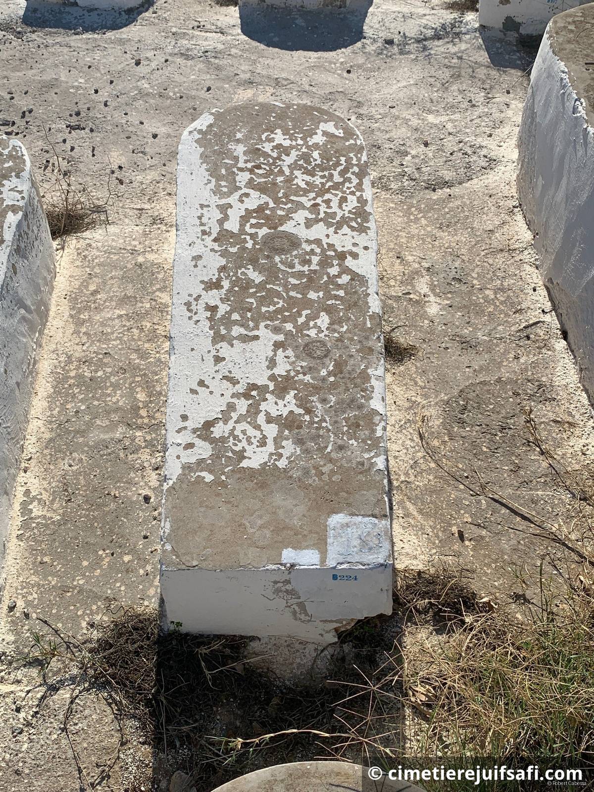 Tombe sans nom