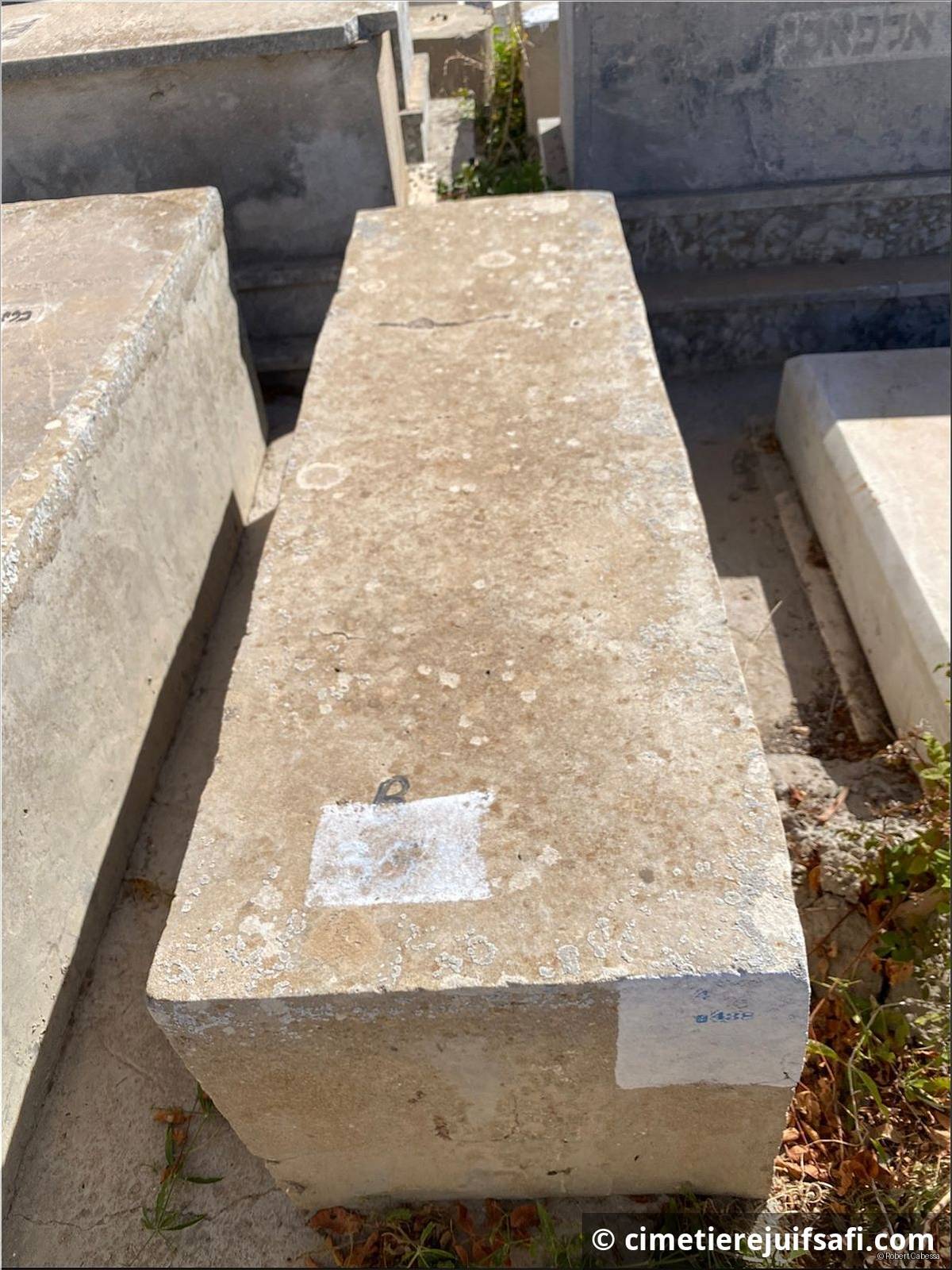 Tombe sans nom