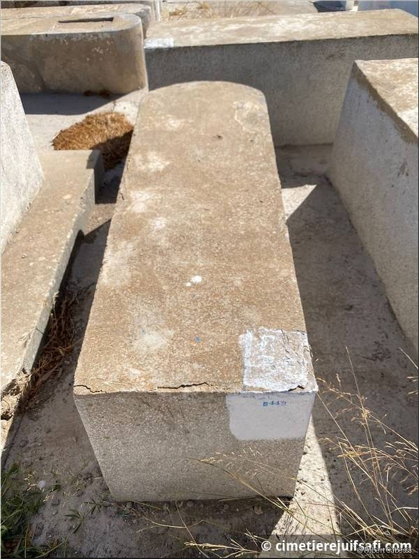 Tombe sans nom