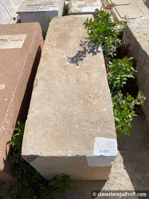 Tombe sans nom