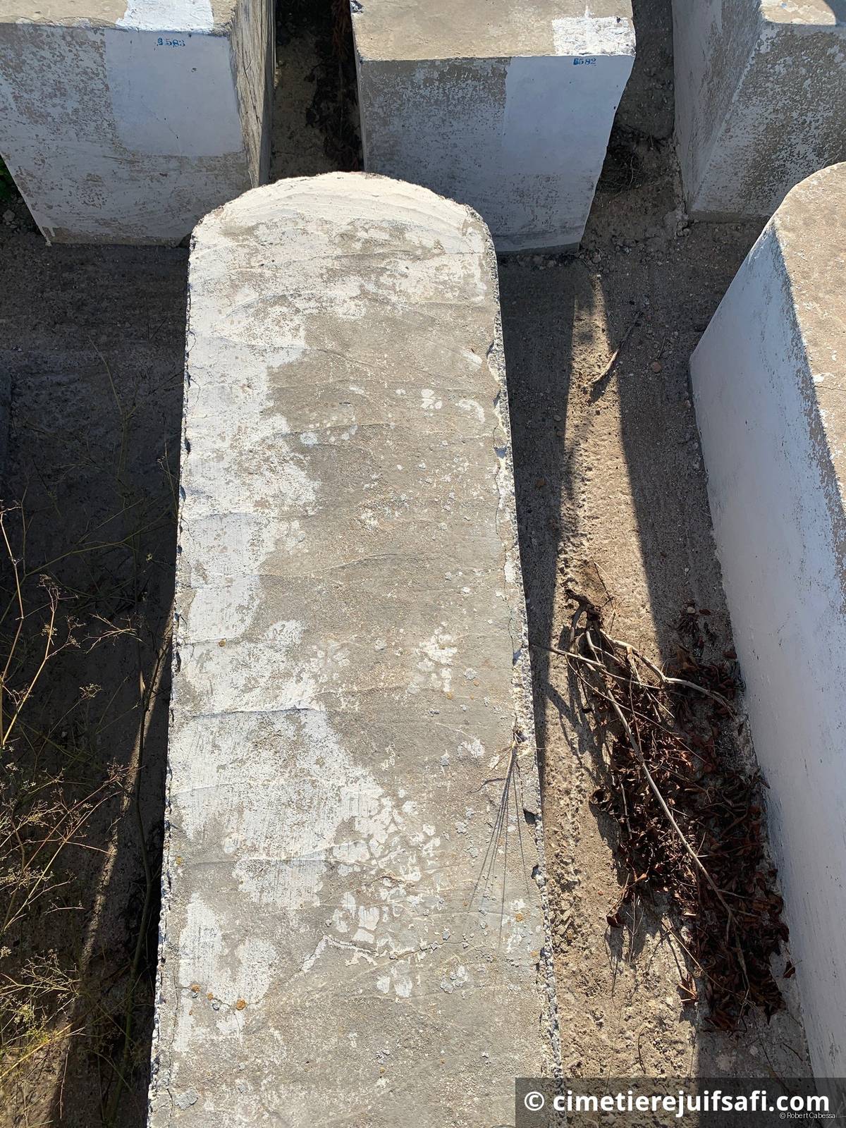 Tombe sans nom