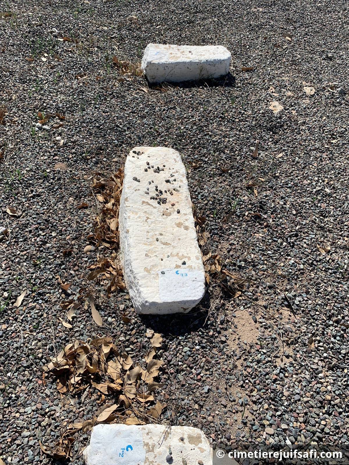 Tombe sans nom