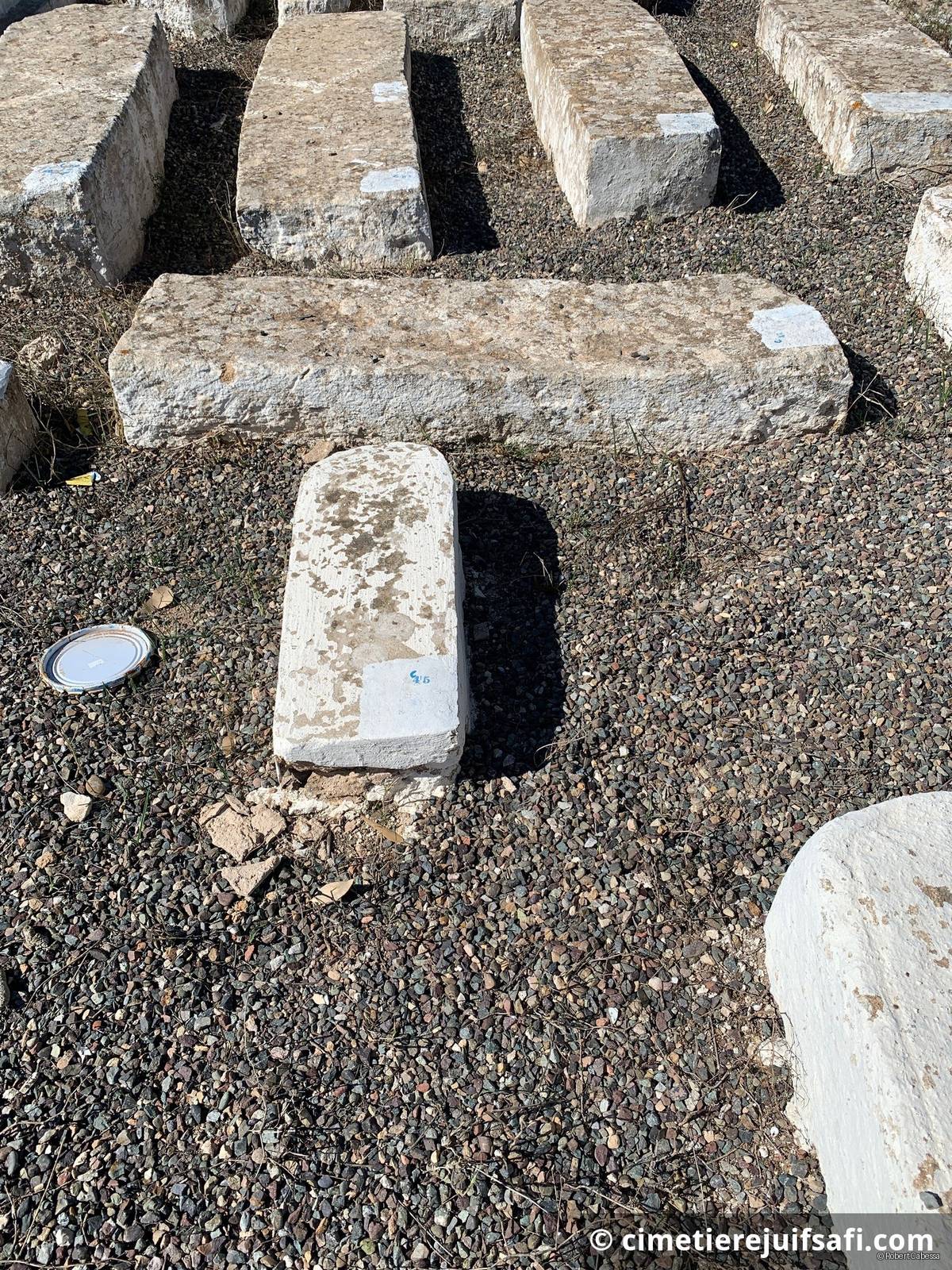 Tombe sans nom