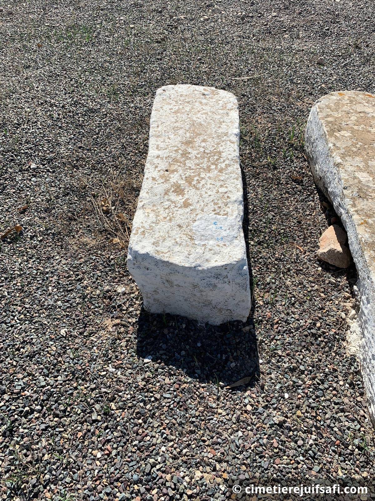 Tombe sans nom