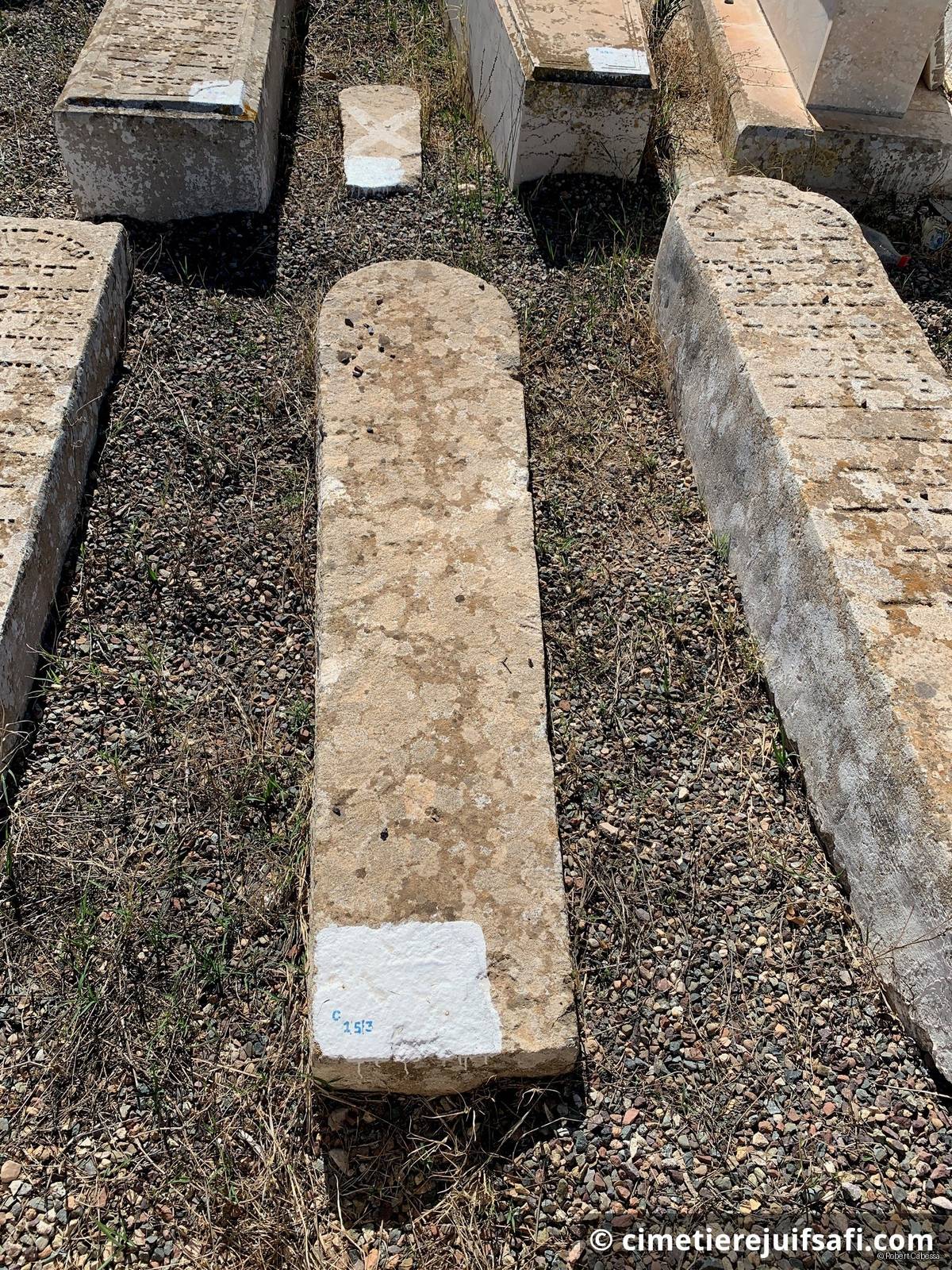 Tombe sans nom