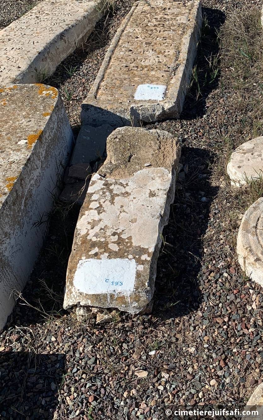 Tombe sans nom
