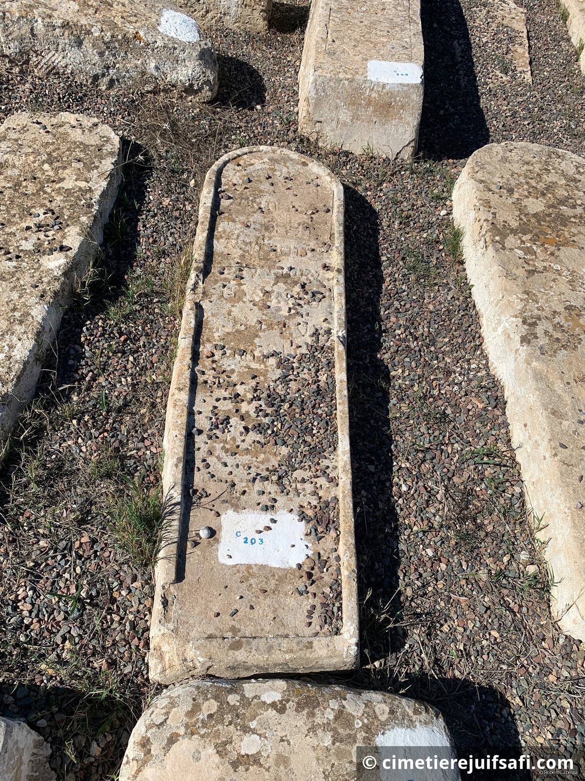 Tombe sans nom