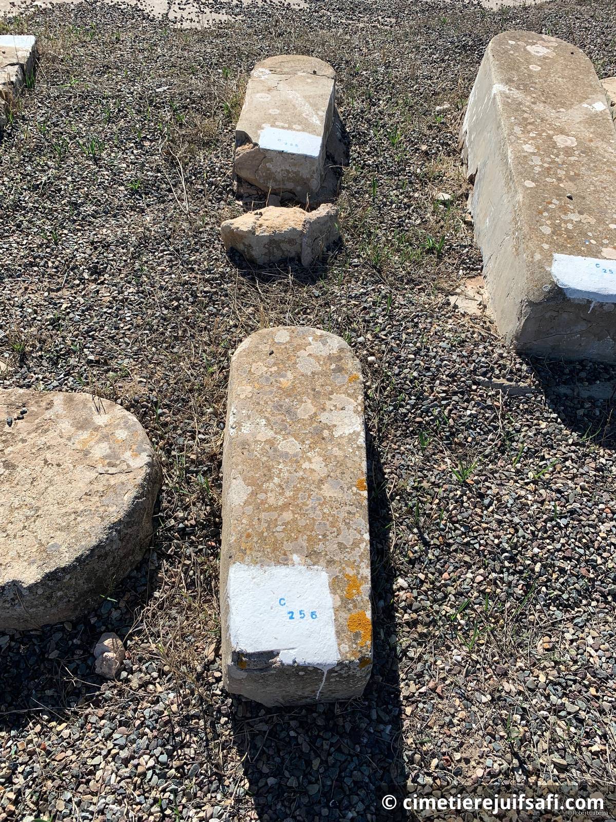 Tombe sans nom