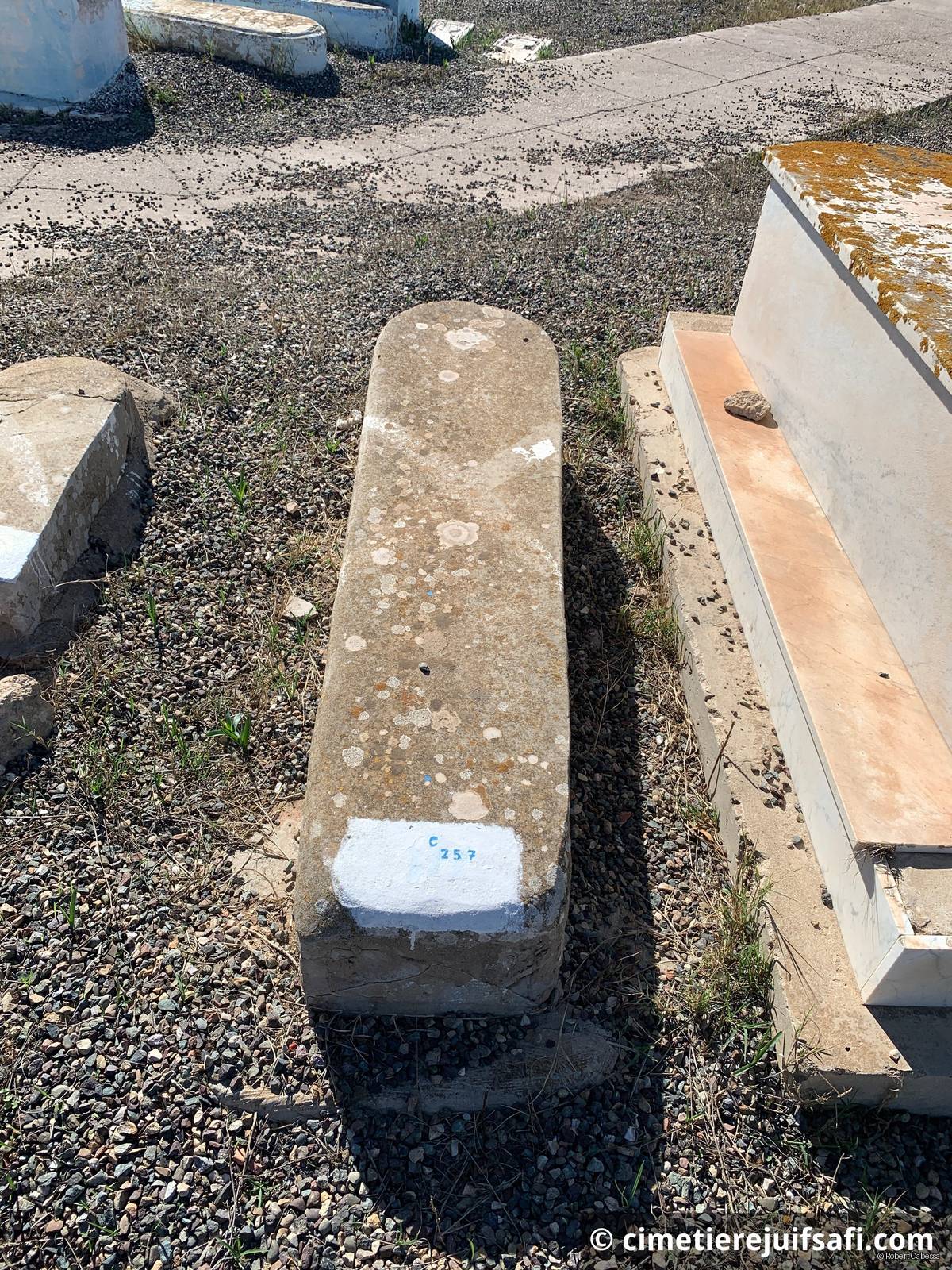 Tombe sans nom