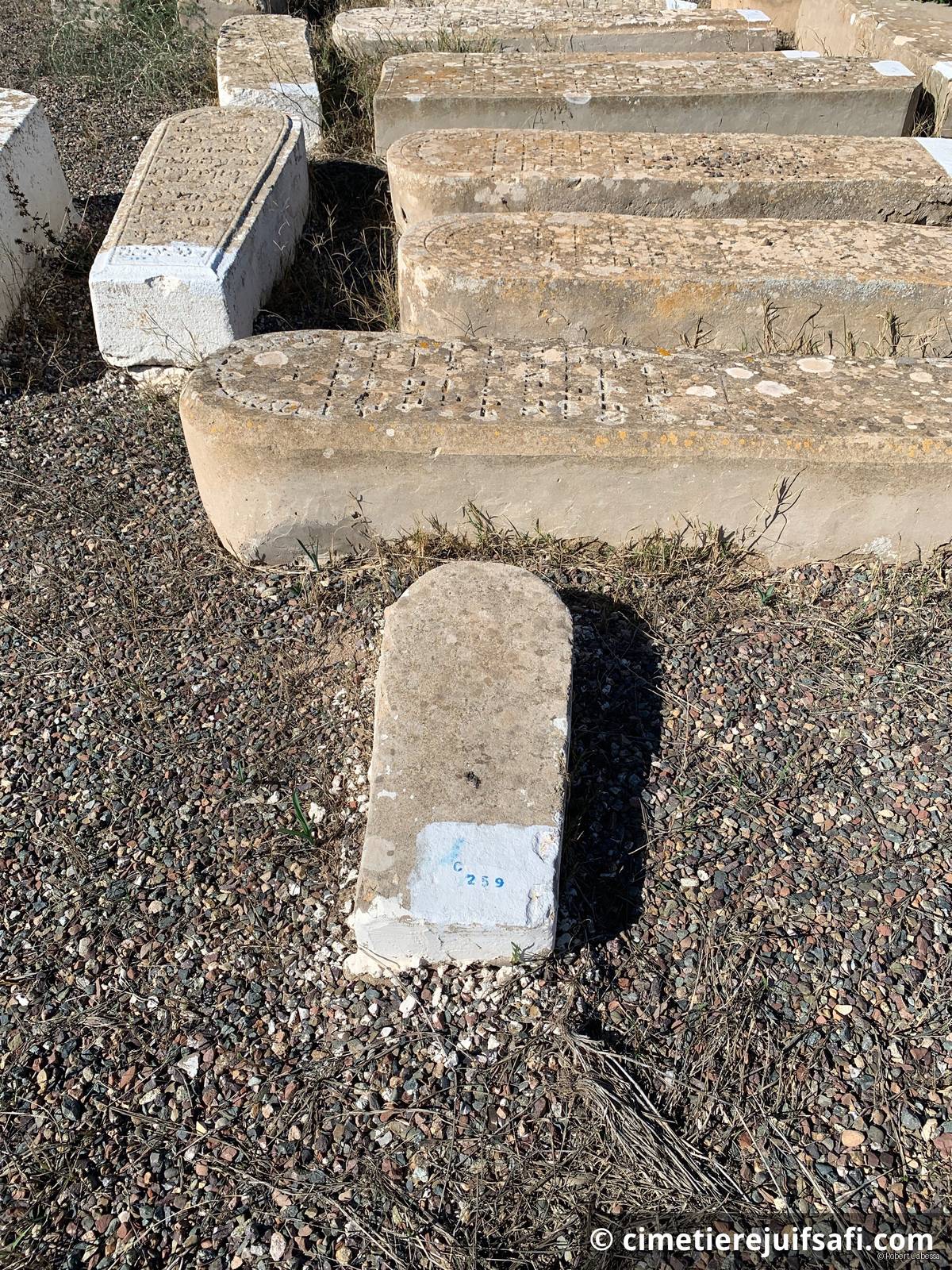Tombe sans nom