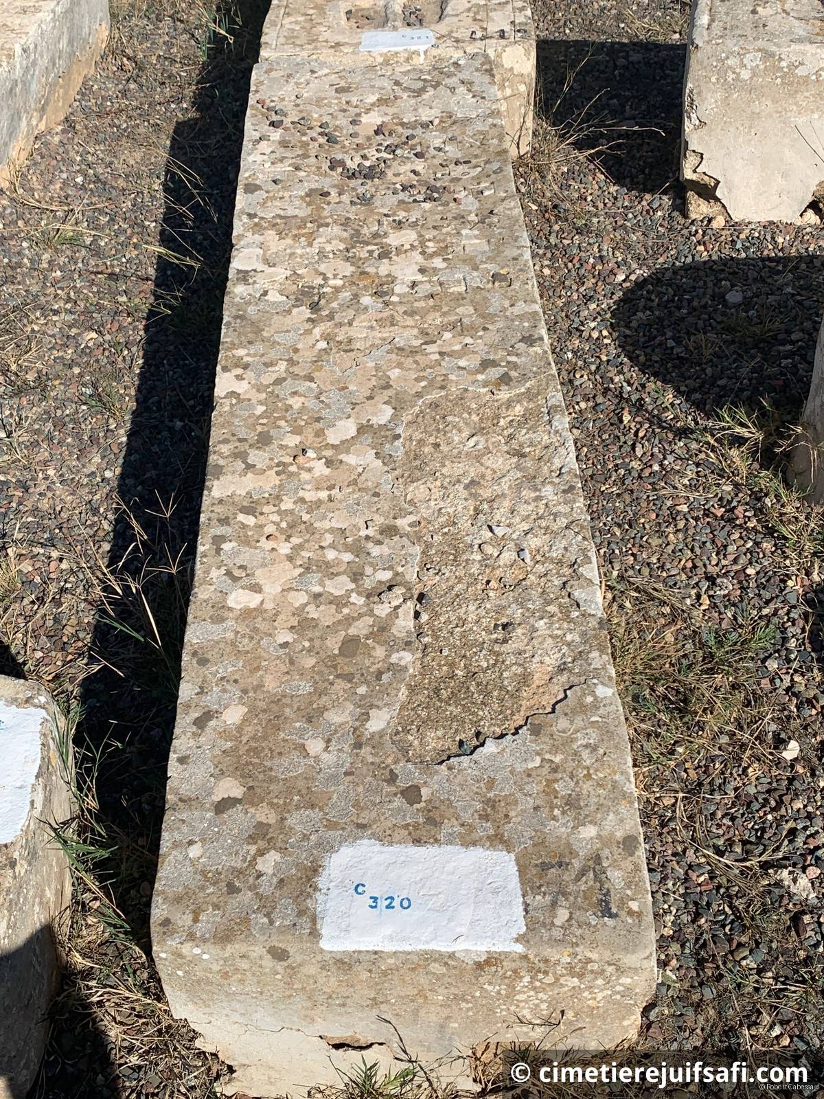 Tombe sans nom