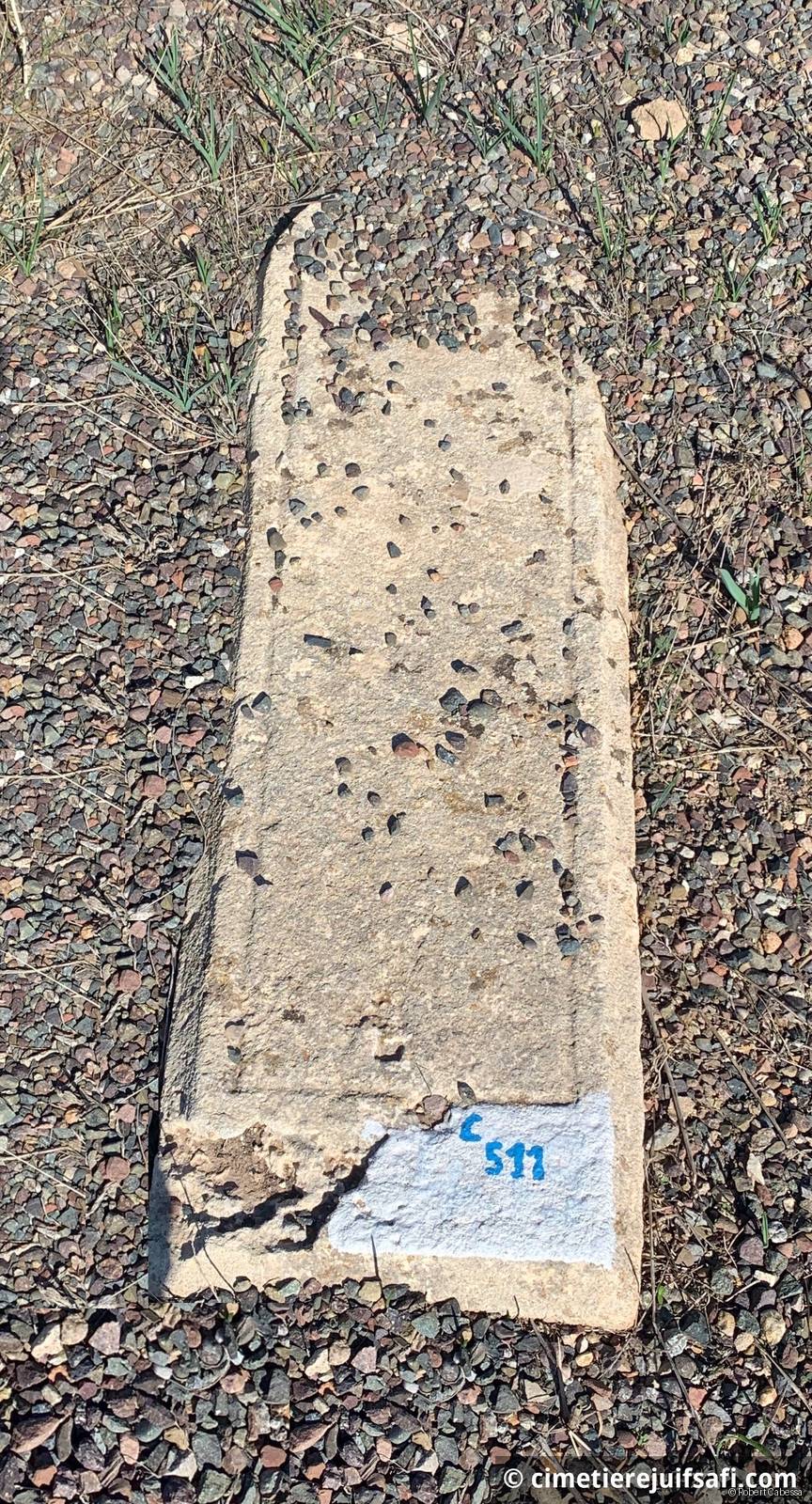 Tombe sans nom