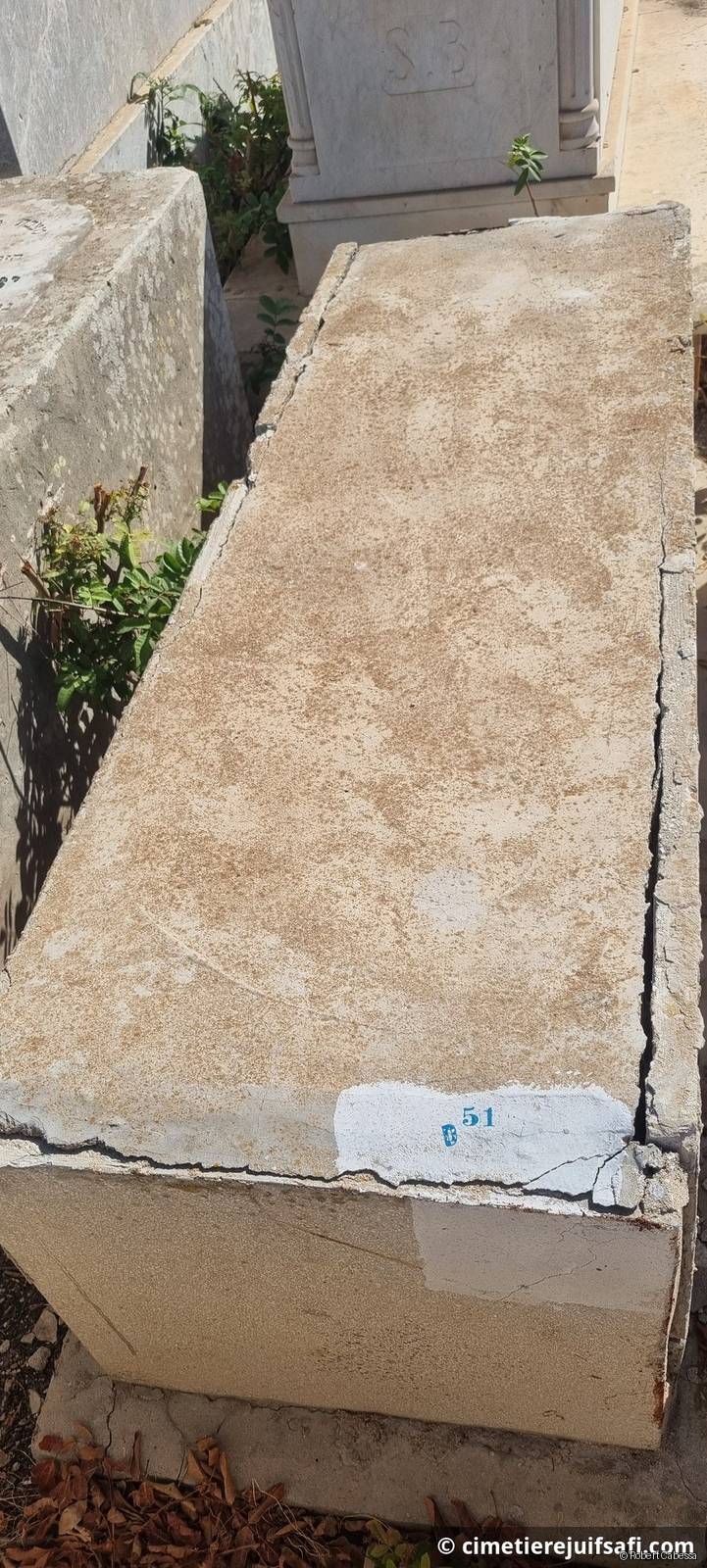 Tombe sans nom