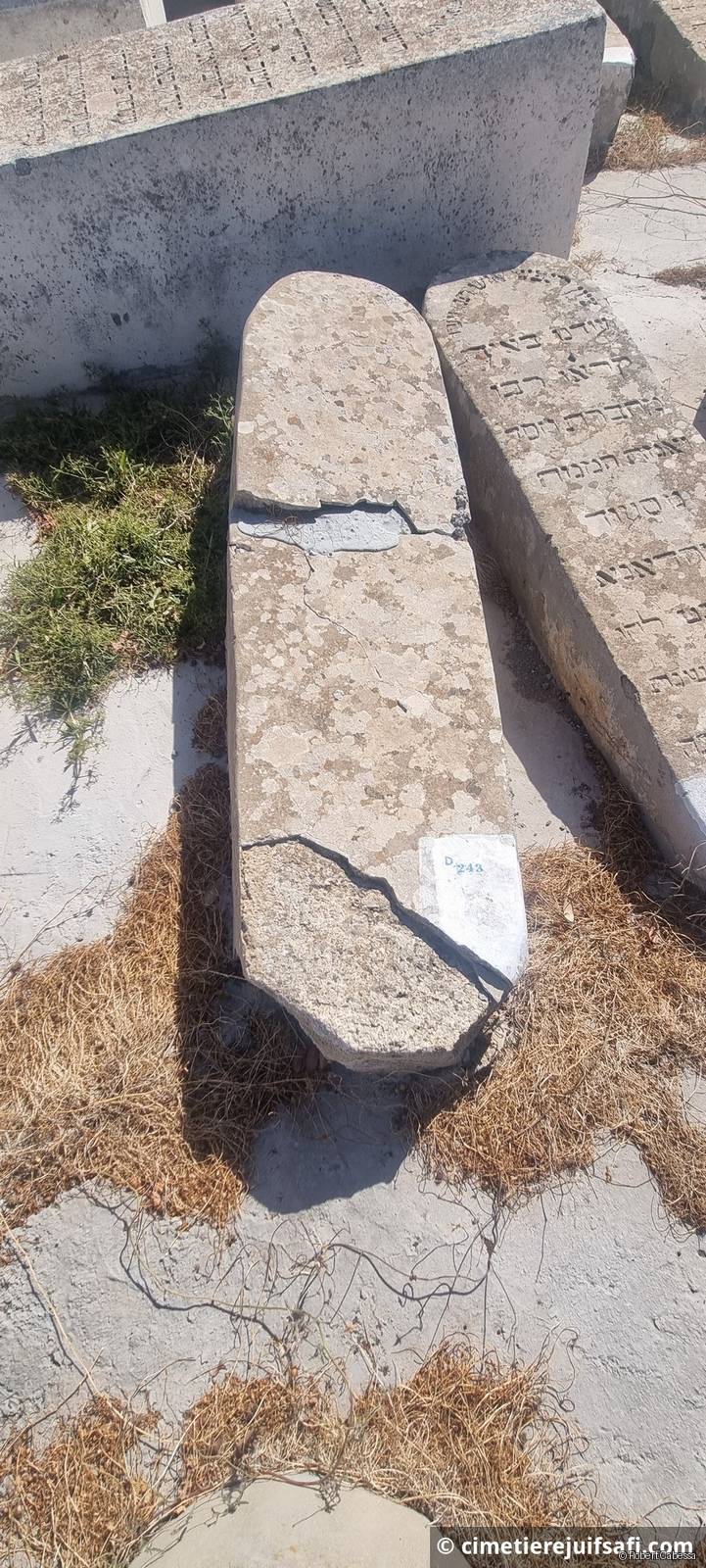Tombe sans nom