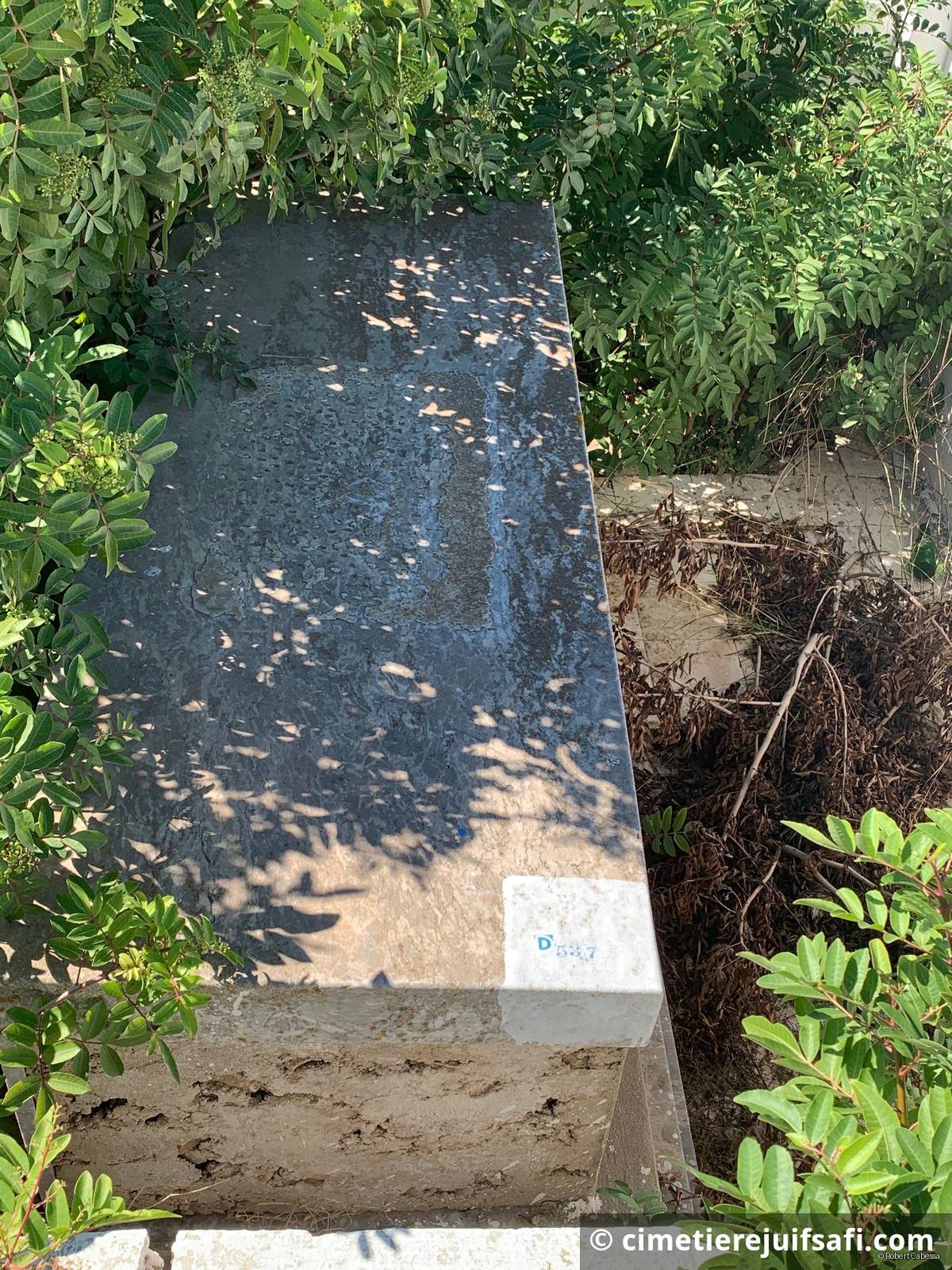 Tombe sans nom