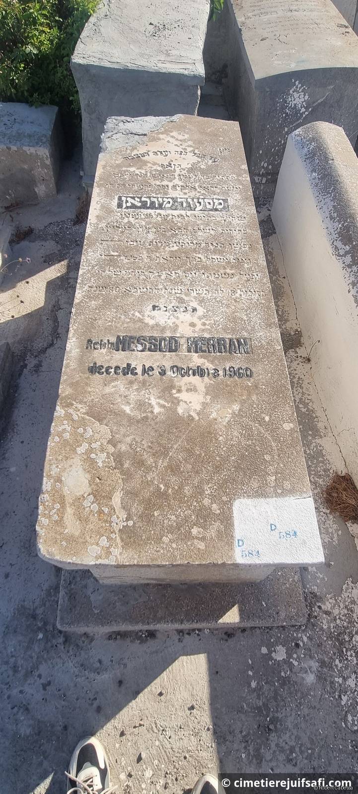 Pierre tombale