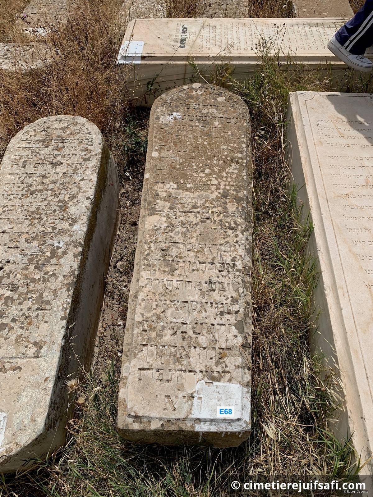 Tombe sans nom