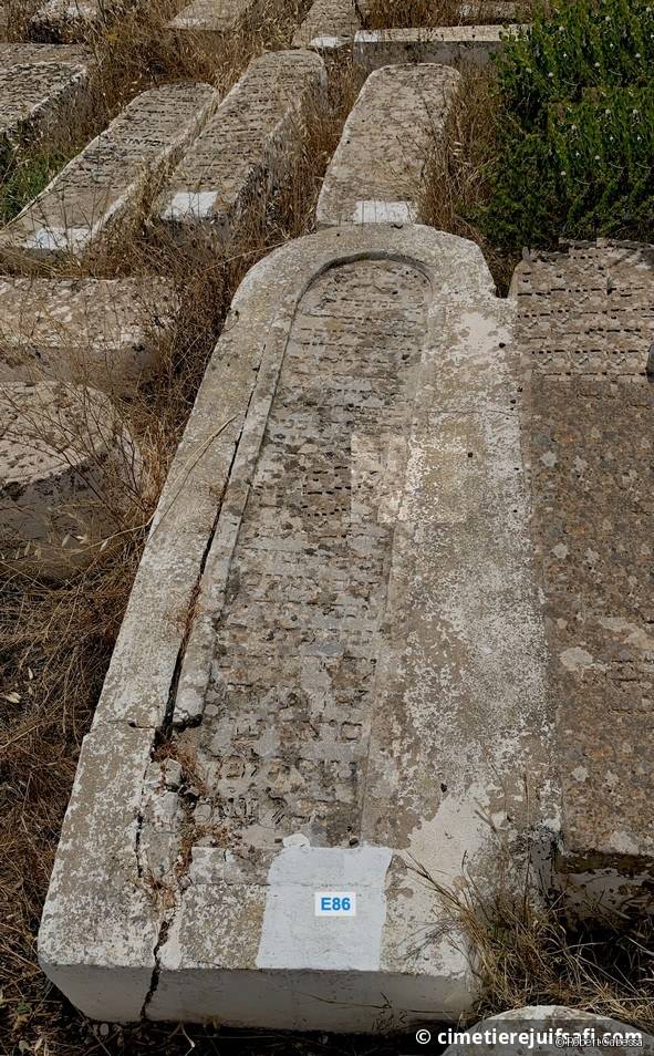 Tombe sans nom