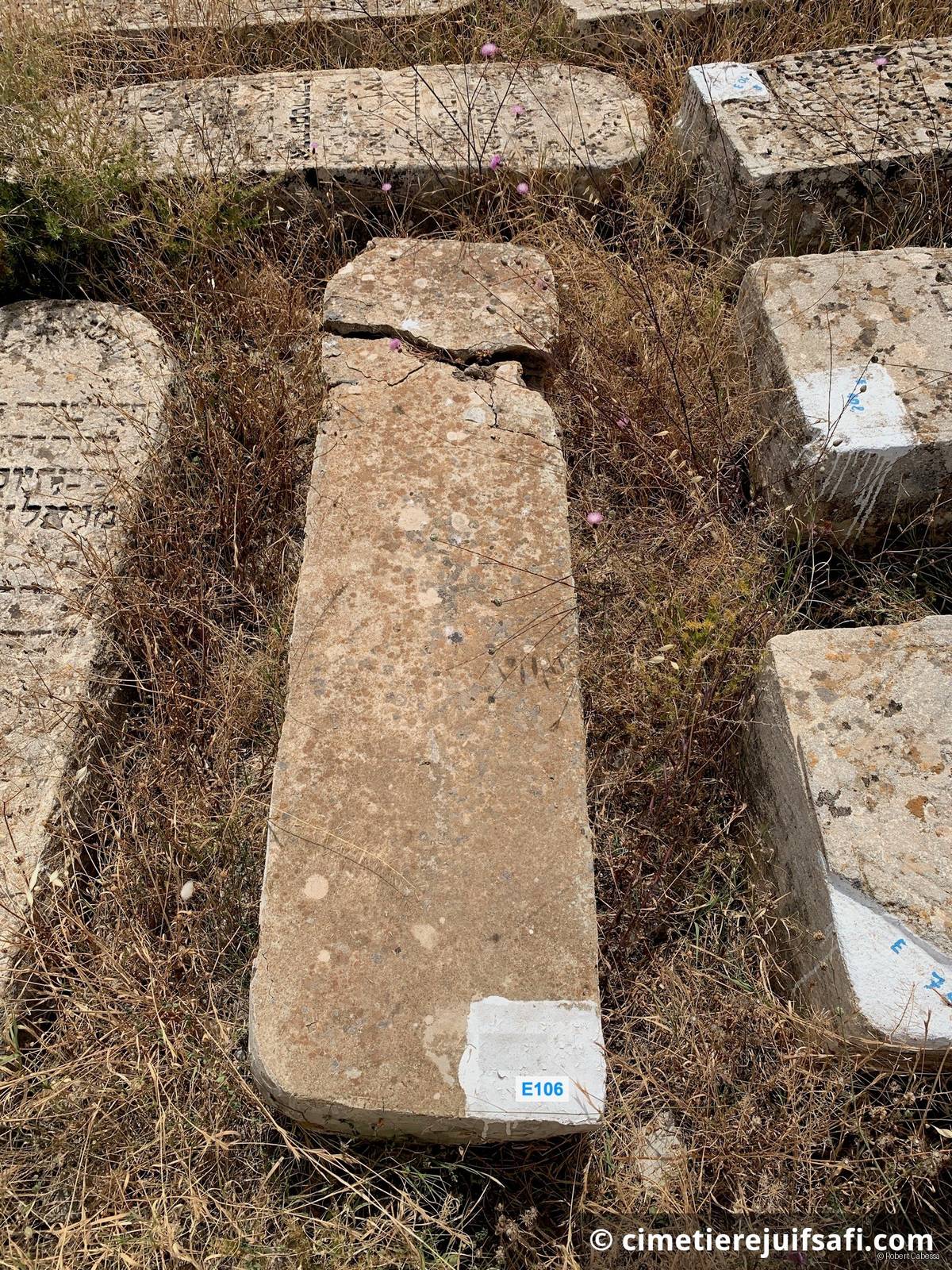 Tombe sans nom