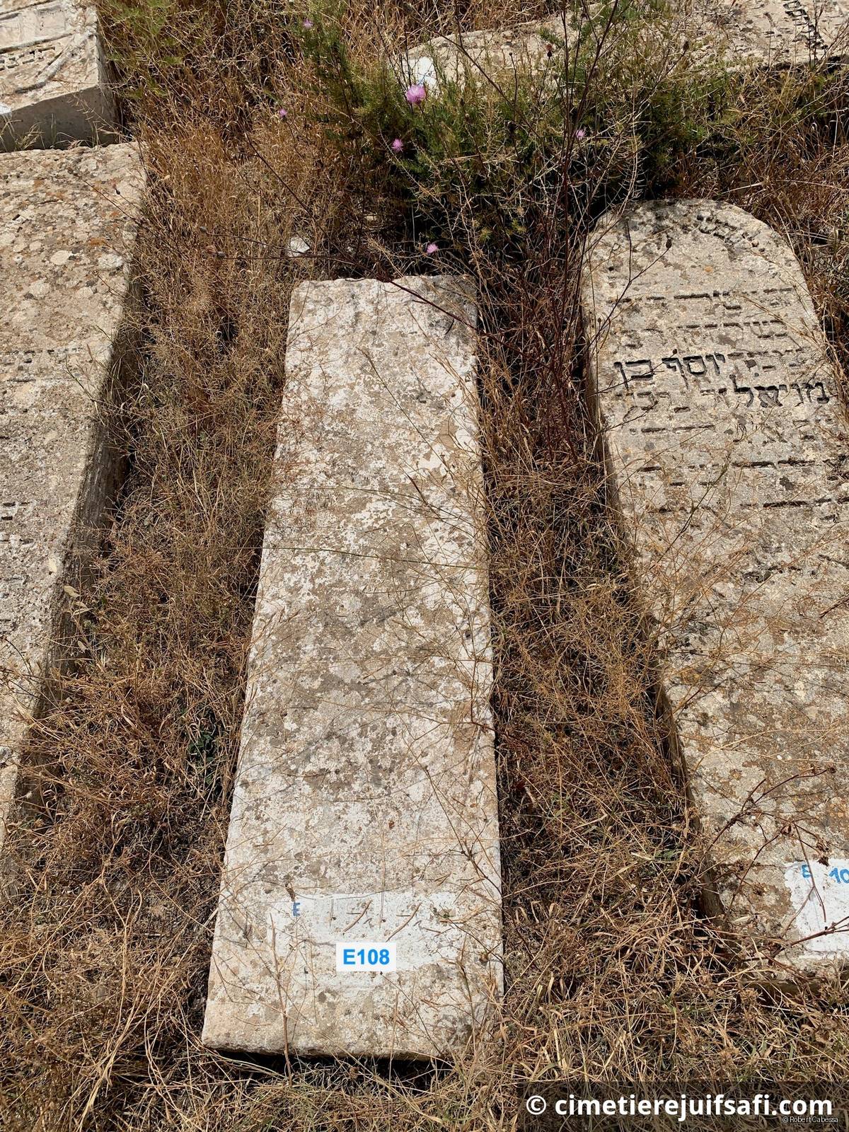 Tombe sans nom